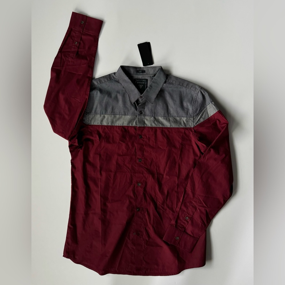 Guess Buttons Down Shirt